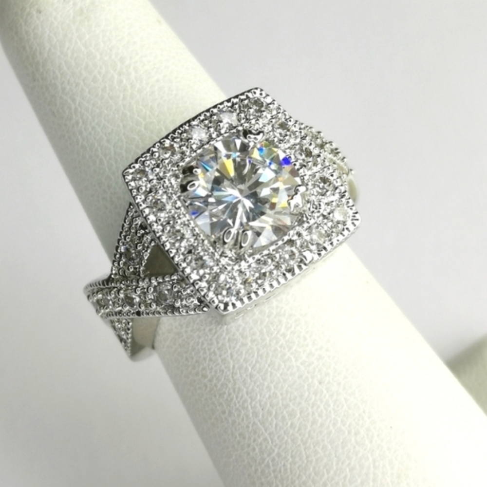 Vintage inspired 3ct CZ ring 14k white gold overlay size 6 🆕